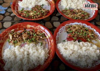 ร้านอาหาร-จ.ตรัง-สวนกระแสหมูแพง-ขายข้าวกะเพราหมูถาดละ-20-บาท-อิ่มจุก-–-มติชน